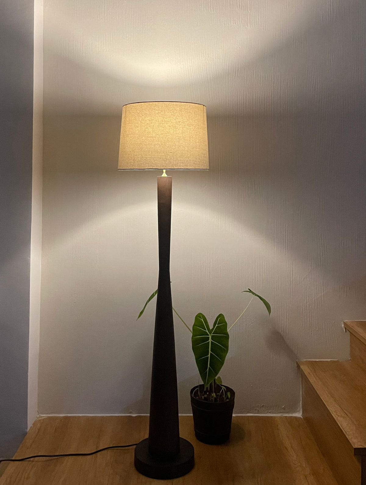 Cove No. 04 Handcrafted Wood Wall Sconce